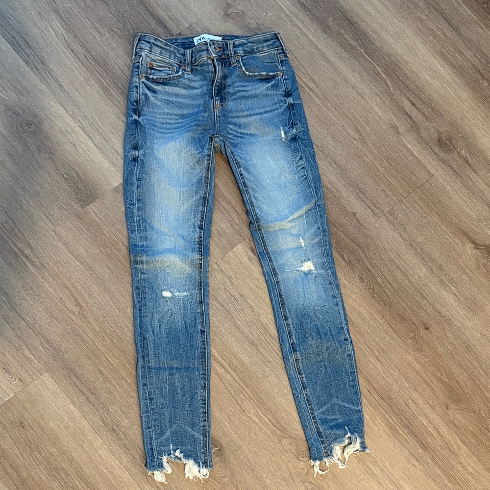 Zara Jeans